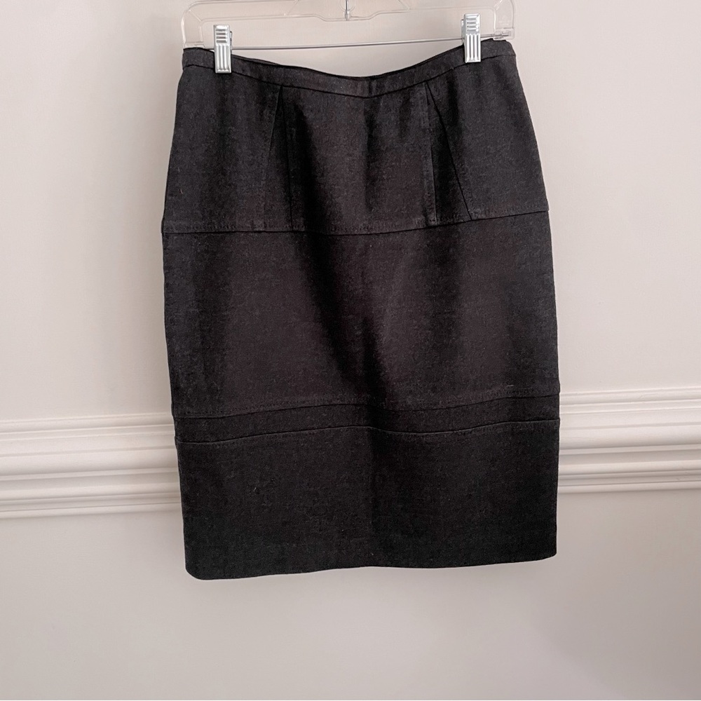 SINCLAIRE 10 ~ Woman’s Wool bland Skirt Size 6